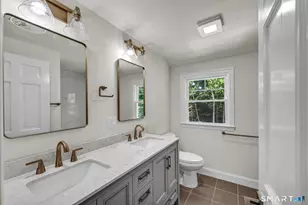 22 Trumbull Rd, Waterford, CT 06385 - Photo 25