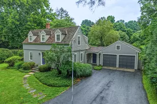 17 Curtiss Rd, Woodbury, CT 06798 - Photo 1