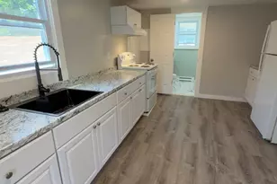 25 Chapel St, Wallingford, CT 06492 - Photo 5