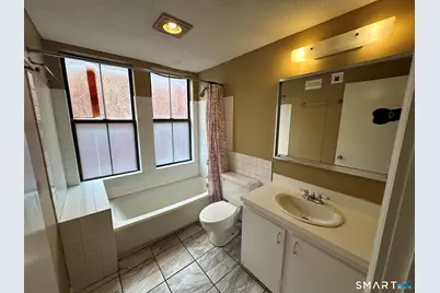 36 Essex Street #1C, Hartford, CT 06114 - Photo 17
