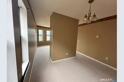 36 Essex Street #1C, Hartford, CT 06114 - Photo 5