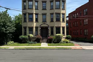 36 Essex St, Hartford, CT 06114 - Photo 1