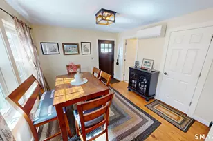 25 Beckwith St, East Lyme, CT 06357 - Photo 11