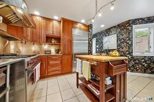 3300 Park Ave, Bridgeport, CT 06604 - Photo 5