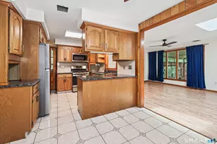 52 Gabriel Dr, Naugatuck, CT 06770 - Photo 11