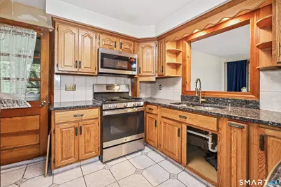 52 Gabriel Drive, Naugatuck, CT 06770 - Photo 13
