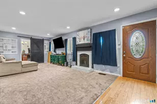 160 Sanford St, Hamden, CT 06514 - Photo 3