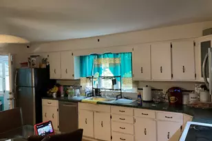 96 Allencrest Dr, Stratford, CT 06614 - Photo 5