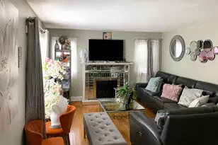 96 Allencrest Dr, Stratford, CT 06614 - Photo 3