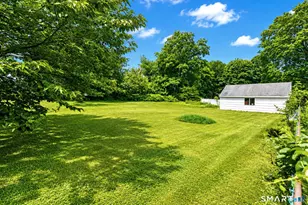52 Lauderdale Dr, Trumbull, CT 06611 - Photo 11