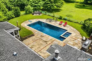 52 Lauderdale Dr, Trumbull, CT 06611 - Photo 3