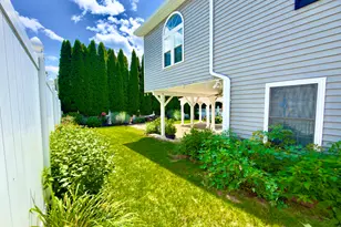 28 Weybosset St, Shelton, CT 06484 - Photo 27