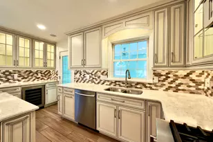 28 Weybosset St, Shelton, CT 06484 - Photo 7