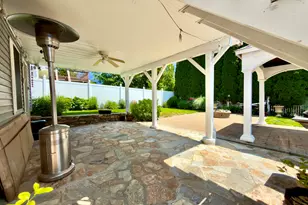 28 Weybosset St, Shelton, CT 06484 - Photo 31