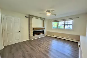 28 Weybosset St, Shelton, CT 06484 - Photo 21