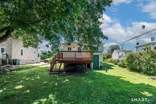 4 Edgewood St, Danbury, CT 06810 - Photo 25