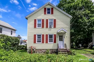 4 Edgewood St, Danbury, CT 06810 - Photo 33