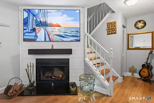 105 Peddlars Dr, Branford, CT 06405 - Photo 5