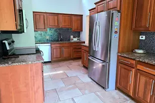 581 Heritage Vlg, Southbury, CT 06488 - Photo 9