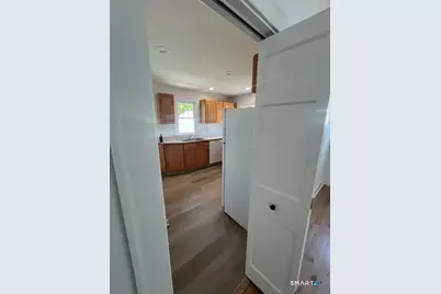 1094 Chase Parkway, Waterbury, CT 06708 - Photo 11