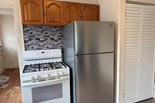 31 Lucy St, Woodbridge, CT 06525 - Photo 5