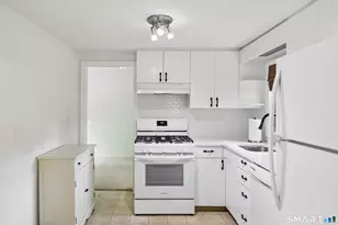 164 Belltown Rd, Stamford, CT 06905 - Photo 13