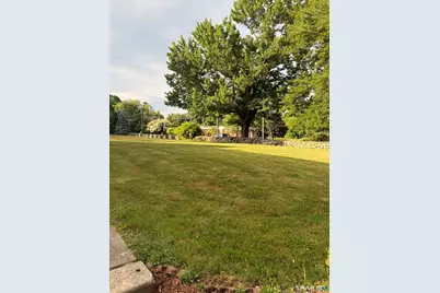 4685 Madison Avenue, Trumbull, CT 06611 - Photo 13