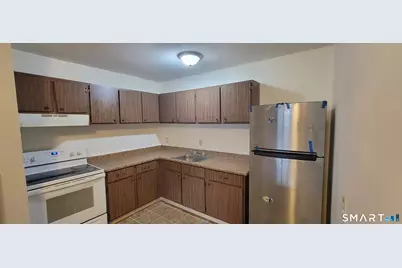 45 Donna Drive #C7, New Haven, CT 06513 - Photo 3