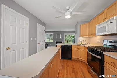 107 Marjorie Lane #107, Manchester, CT 06042 - Photo 9