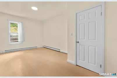 170 Meriden Road, Waterbury, CT 06705 - Photo 15