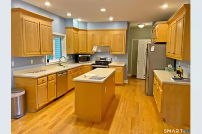 279 South Georges Hill Road, Southbury, CT 06488 - Photo 7
