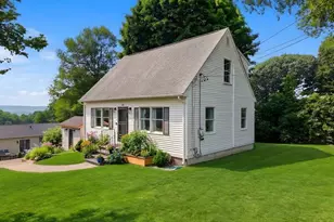 46 1st Ave, Waterford, CT 06385 - Photo 3