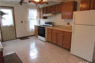 237 N Elm St, Torrington, CT 06790 - Photo 11