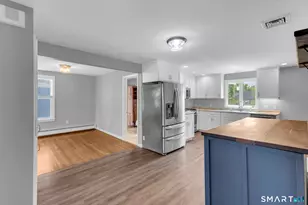 47 Kingswood Rd, West Hartford, CT 06119 - Photo 5