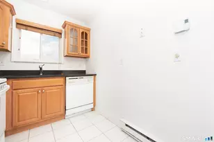 10 Arch St, Norwalk, CT 06850 - Photo 5