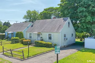 11 Redfield Rd, Fairfield, CT 06824 - Photo 5