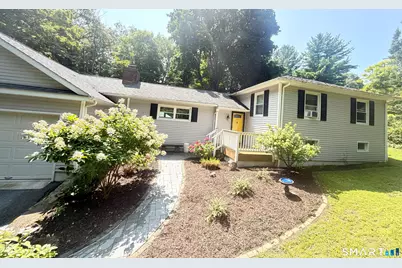 11 Hall Passway, Danbury, CT 06811 - Photo 3