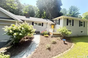 11 Hall Passway, Danbury, CT 06811 - Photo 3