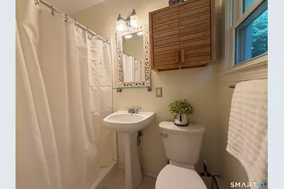11 Hall Passway, Danbury, CT 06811 - Photo 27
