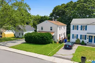 102 Brandegee Ave, Groton, CT 06340 - Photo 1