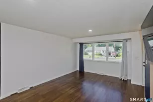 19 Yale Dr, Enfield, CT 06082 - Photo 11