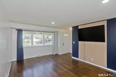 19 Yale Drive, Enfield, CT 06082 - Photo 5