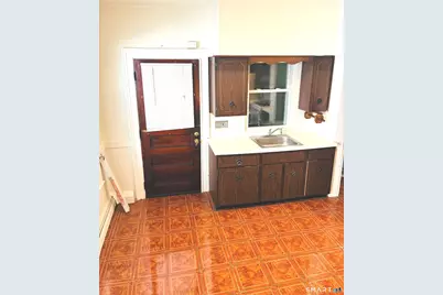 1910 Park Avenue, Bridgeport, CT 06604 - Photo 15