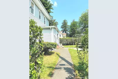 1910 Park Avenue, Bridgeport, CT 06604 - Photo 5
