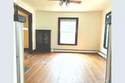 1910 Park Avenue, Bridgeport, CT 06604 - Photo 9