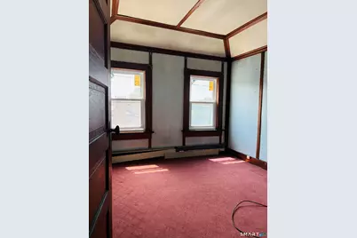 1910 Park Avenue, Bridgeport, CT 06604 - Photo 33