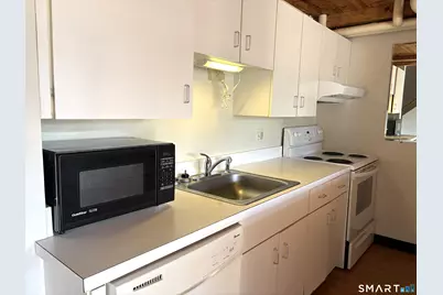 68 Thermos Avenue #213B, Norwich, CT 06360 - Photo 5