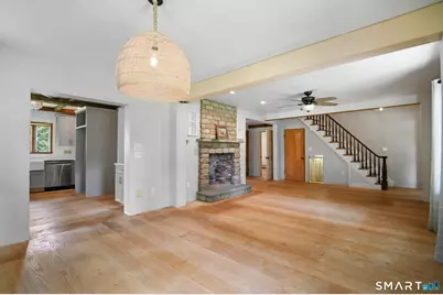 1689 Main Street, South Windsor, CT 06074 - Photo 11