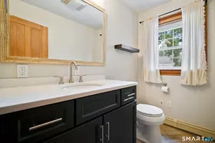 1689 Main St, South Windsor, CT 06074 - Photo 15
