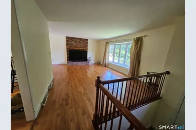 172 Country Hills Road, Hamden, CT 06514 - Photo 3